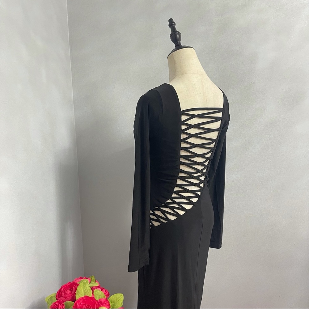# Windsor All Black Stretchy Long Sleeves Revealing Back & Side With Stretch - Picture 8 of 16